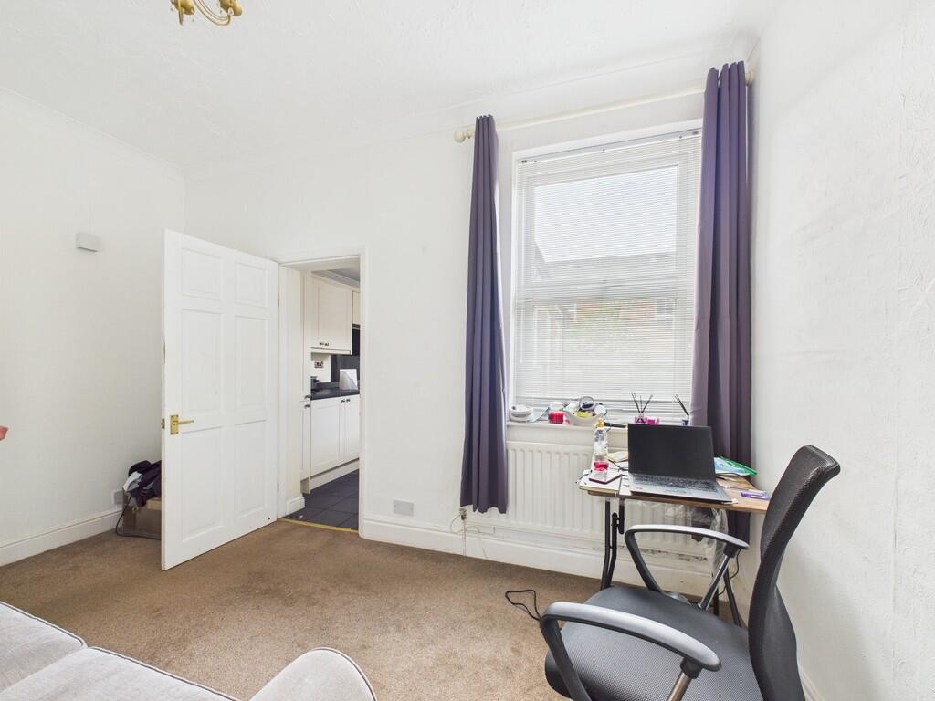 CAM01835G0-PR0175...