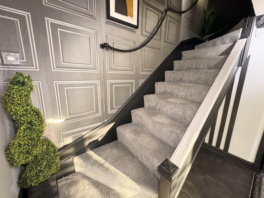 Lounge 4