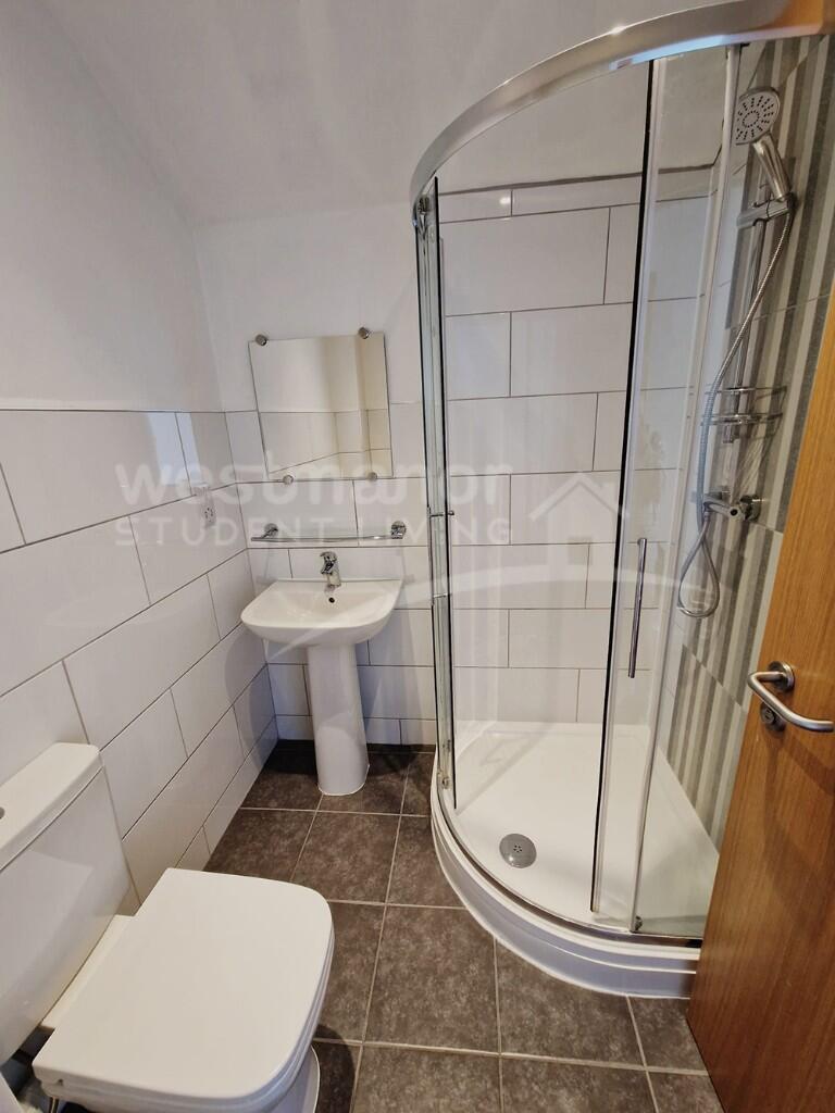 FLAT 13