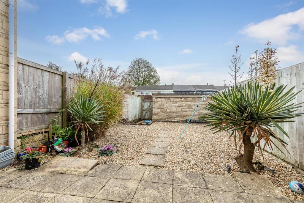 Lawrence Grove, Henleaze Rear Garden.jpg