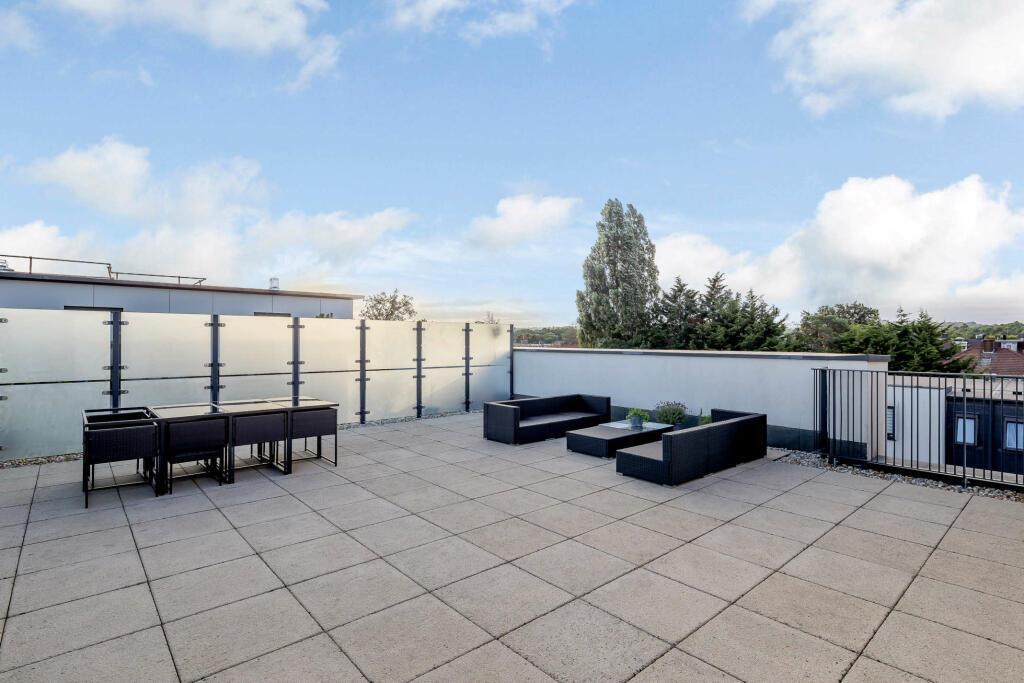 Davidson Frost-Wellings, DFW, Bletchley Court, Out