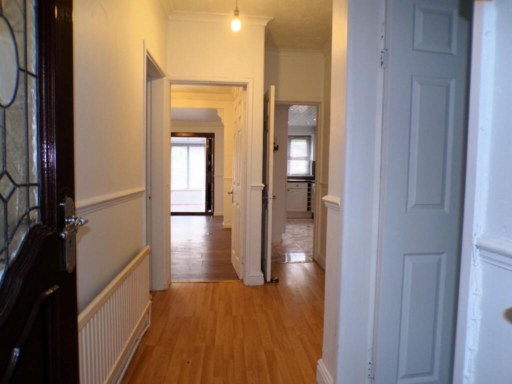 WyndaleDv22hall.JPG