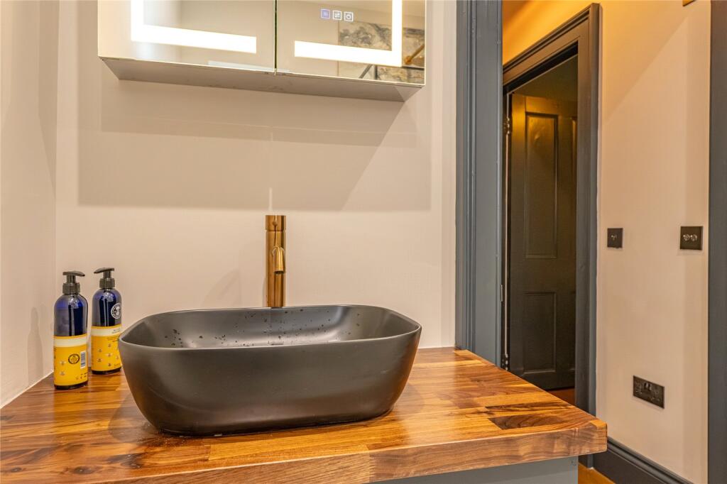 Shower Room Alt