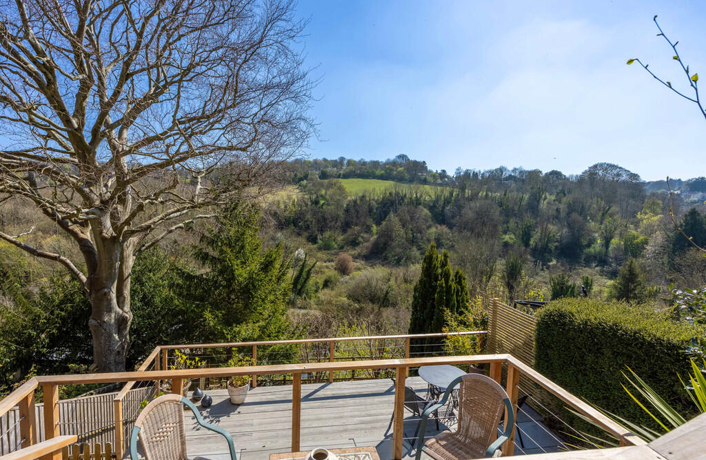 Stunning Views to...