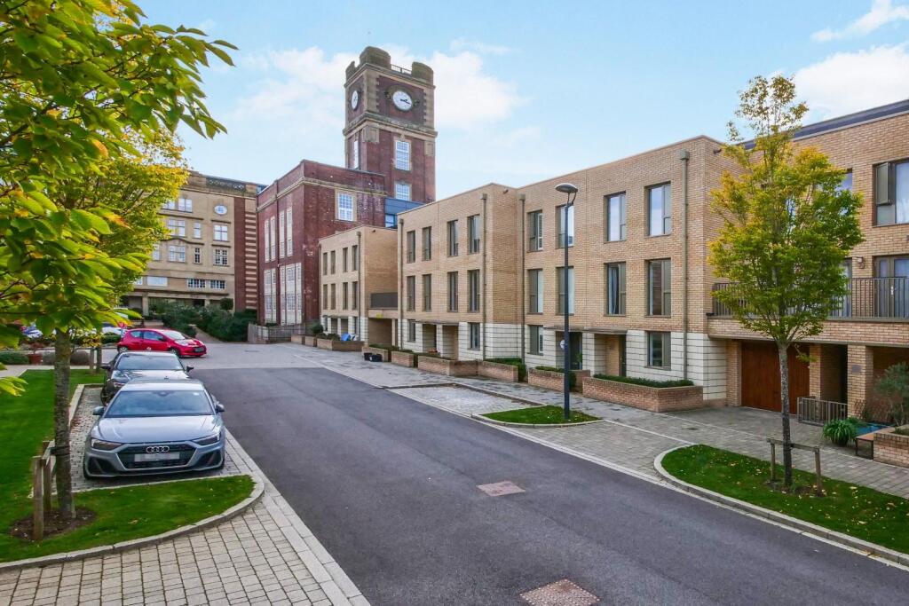 tlc_0f8eef0f-f601-46f1-82d7-c9498e78ef05_28dad1b.j