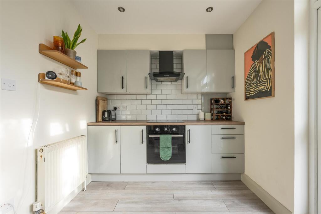 Claremont Road, E17