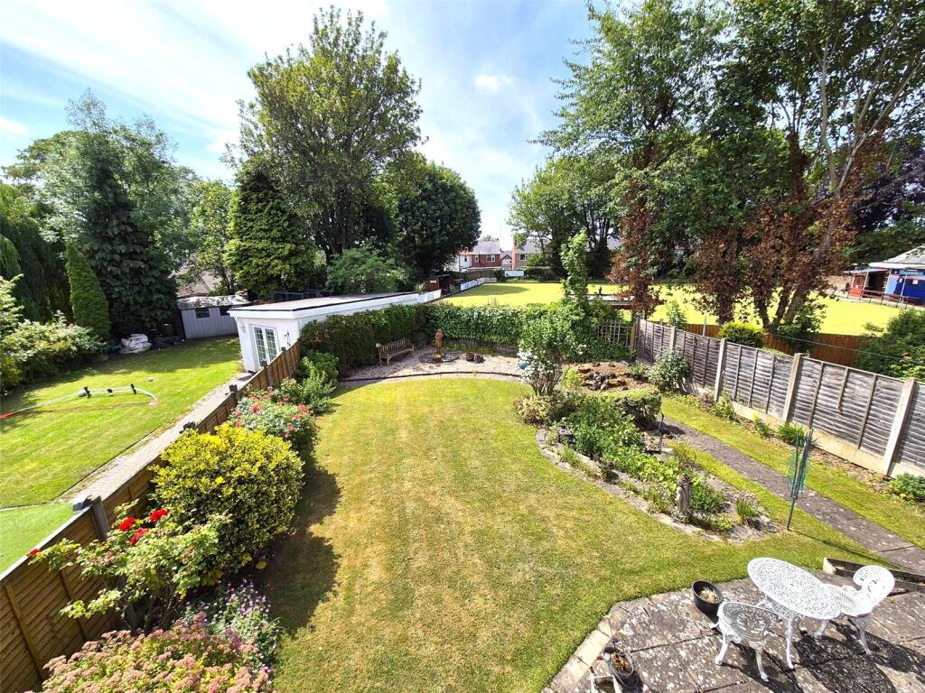 Stunning Rear Garden