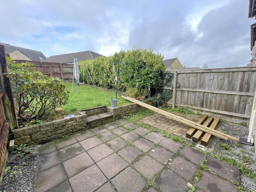 Frobisher Approach 16- Garden.jpg