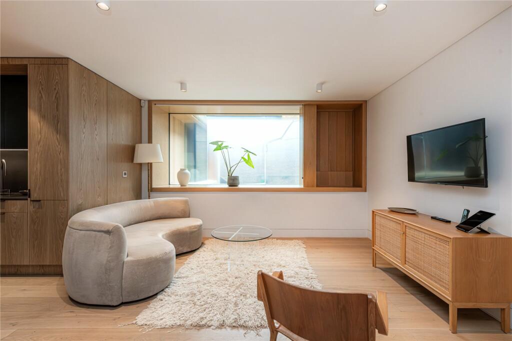 Sitting Area