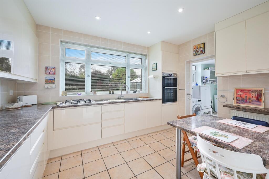 ST. JOHNS AVENUE, 8- (1).jpg