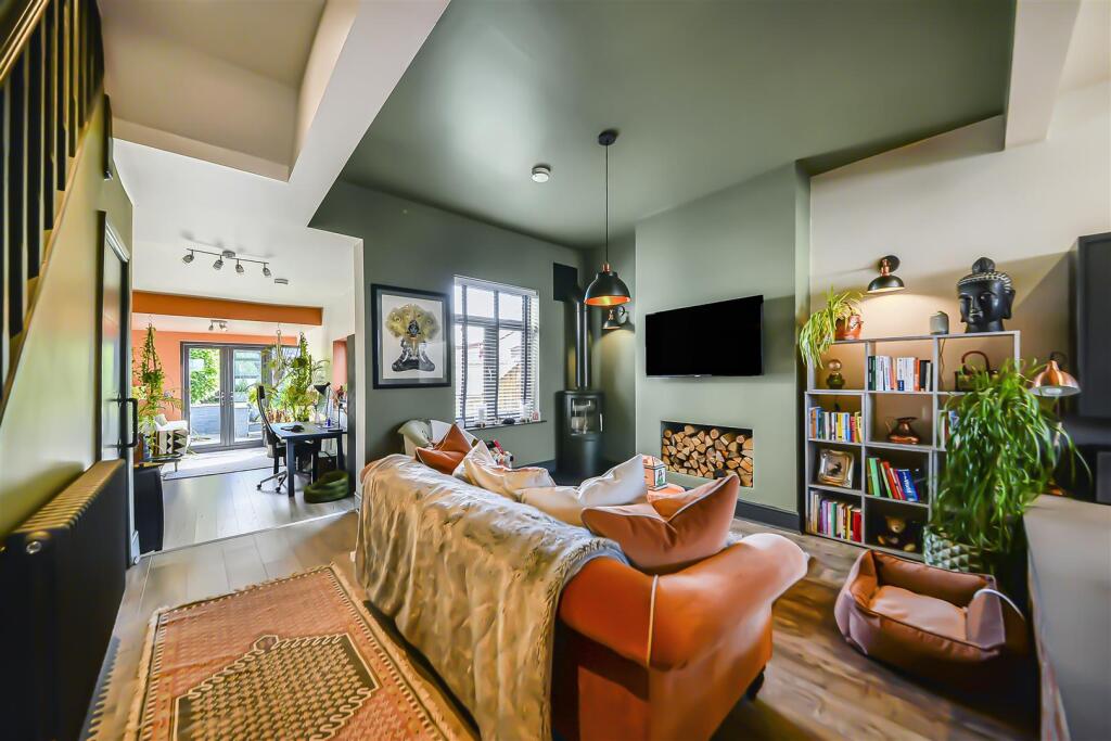 Open Plan Kitchen/Living Area