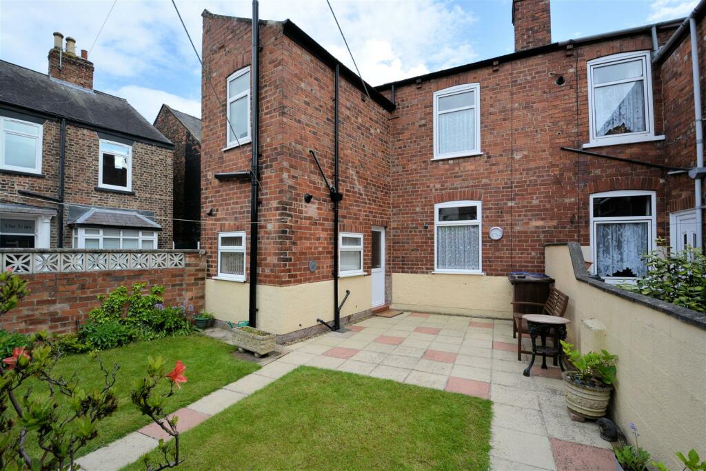 Outside - Rear
