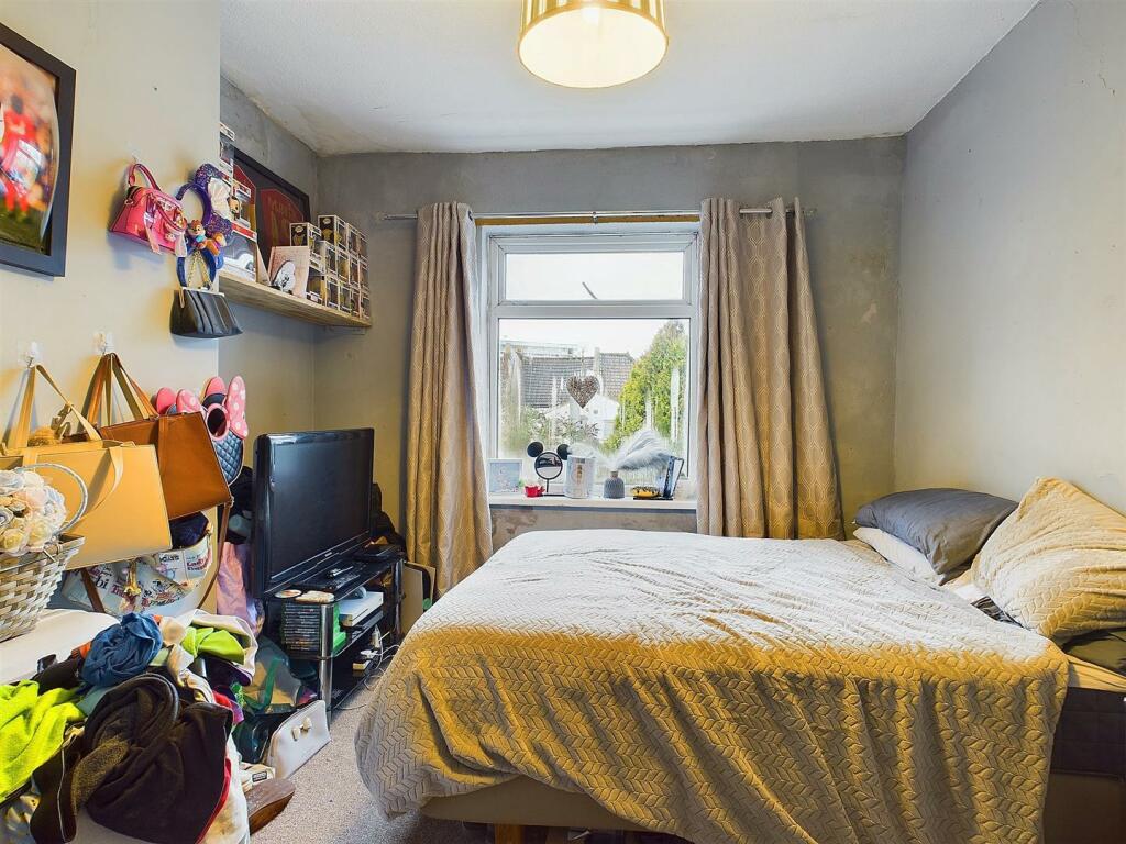 6 - End Terraced House for Auction, Redfield, Bris
