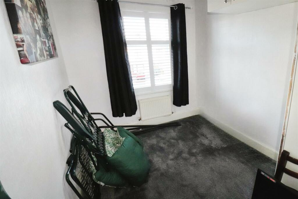 editedimage-e249e7ce-0c4e-4210-ac82-e17a185c3c3a 2