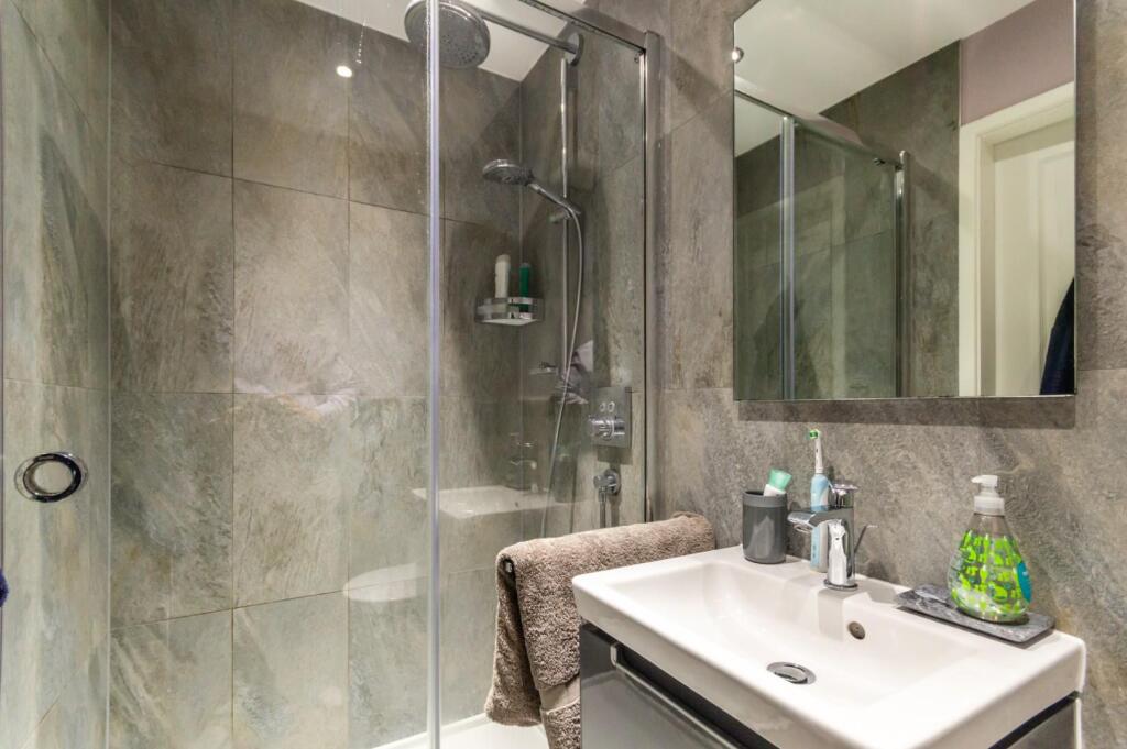 shilton garth close-21.jpg