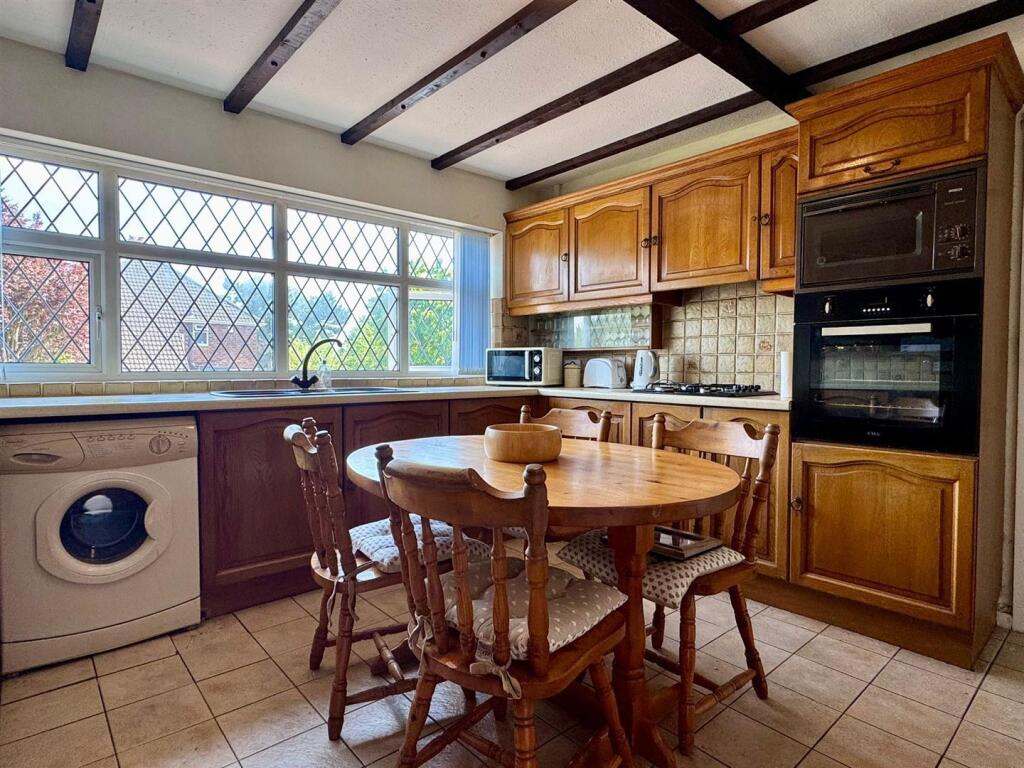 Breakfast Kitchen