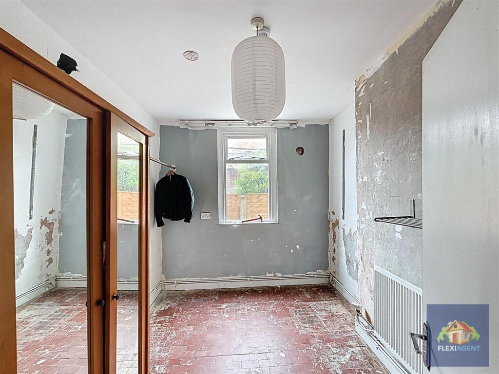 Ground Floor Reception