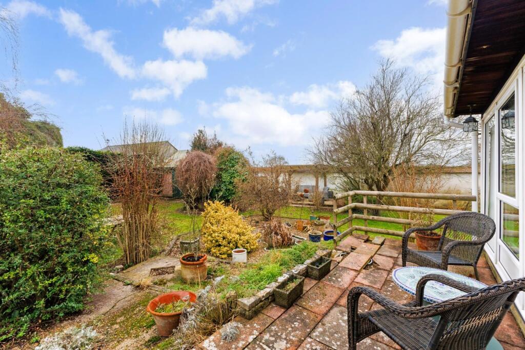 85586_Cedar-Lodge-Hurdcott-Lane-Winterbourne (32).
