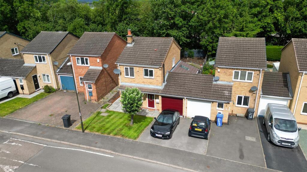 Douglas Road, Tapton, Chesterfield