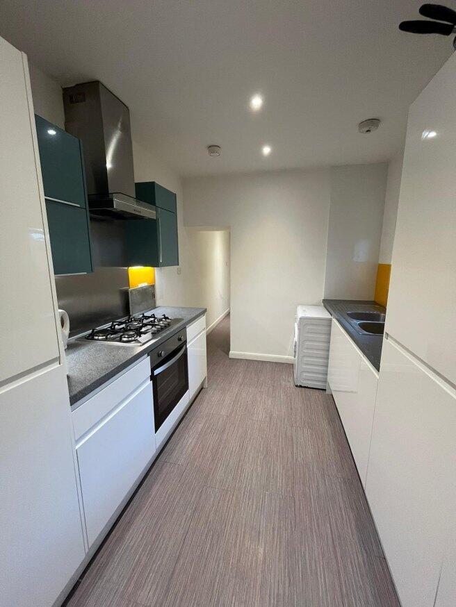 carlton-road-st4-2bg-992857