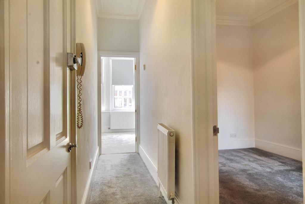 7.Hallway.jpg
