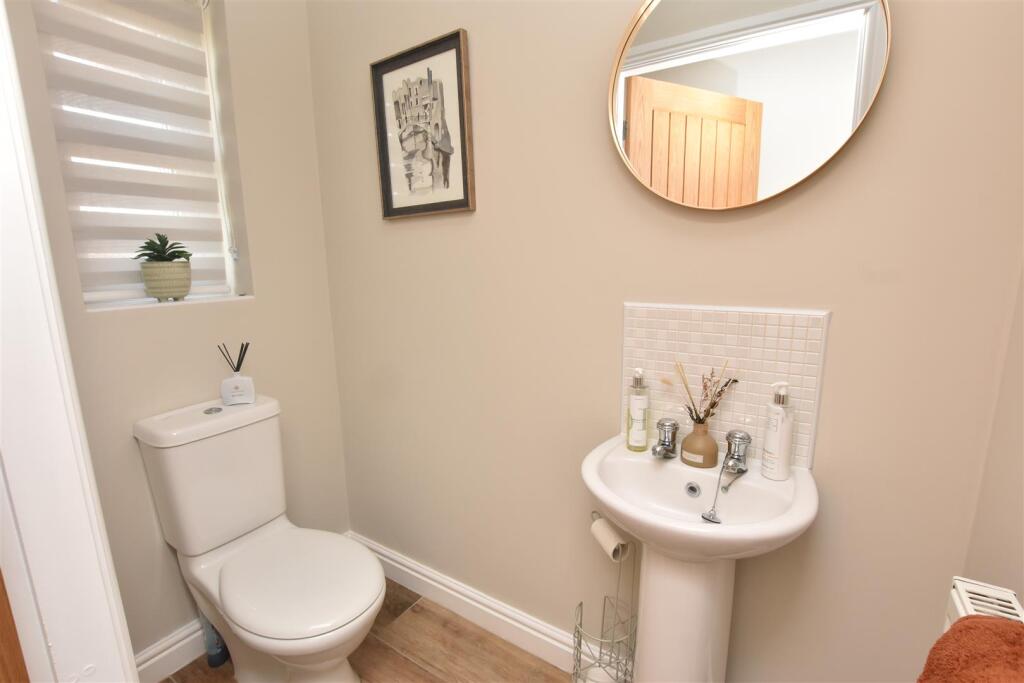 DSC_0468 - Copy (4).JPG