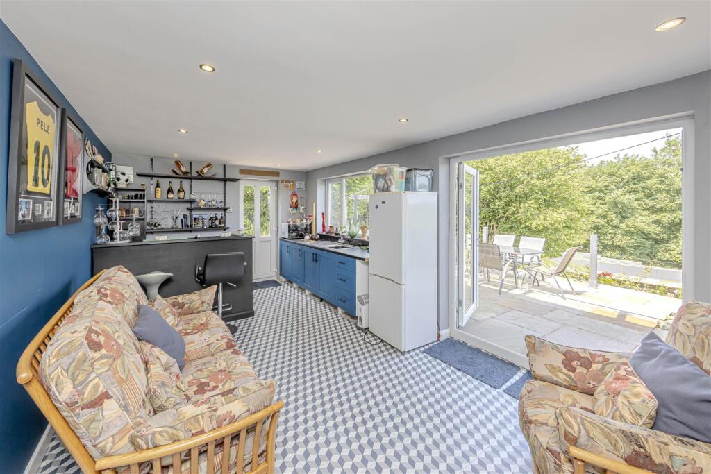 Garden Room/Bar