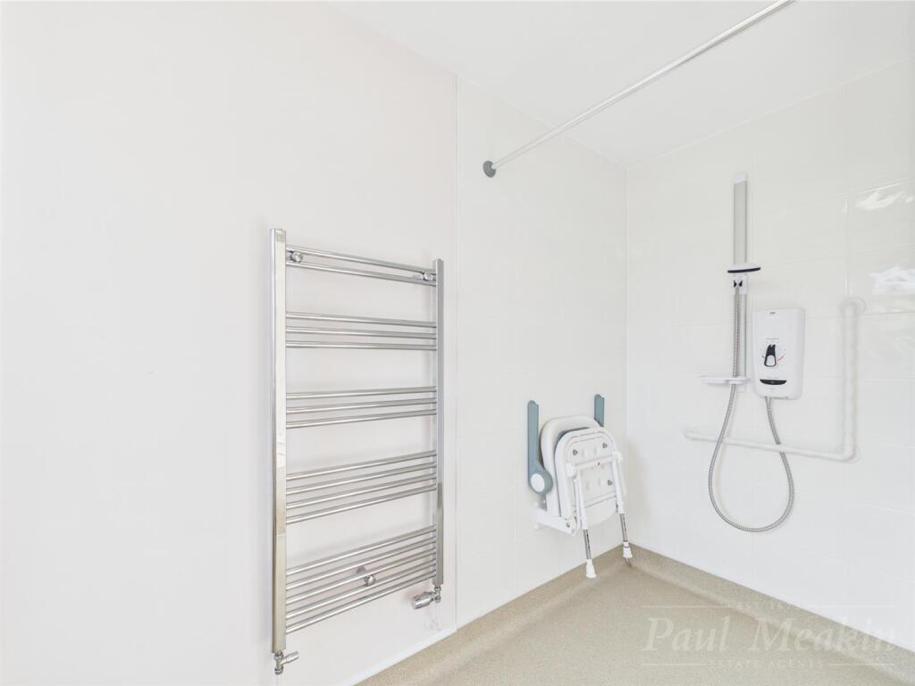 Downstairs Bathroom