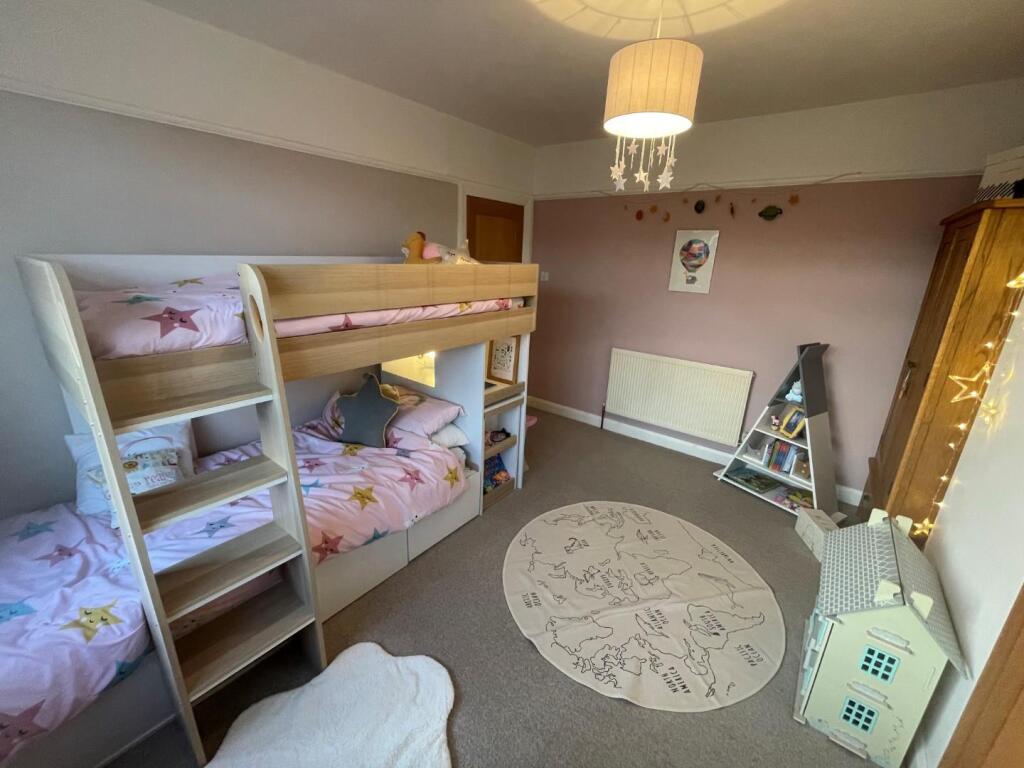 brookfield ave 3.jpg