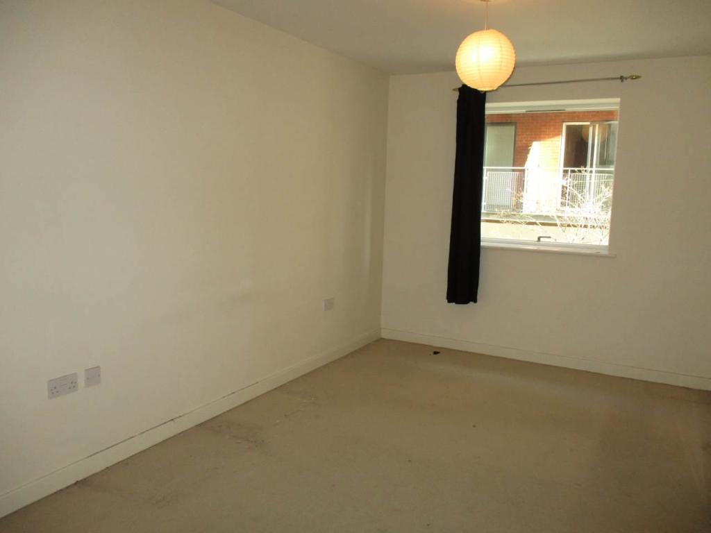 Bedroom 2.JPG