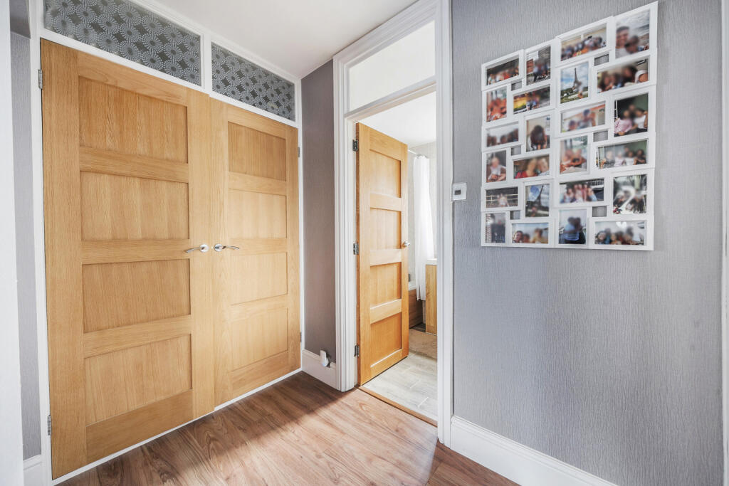 1349825-9-68c43b1...