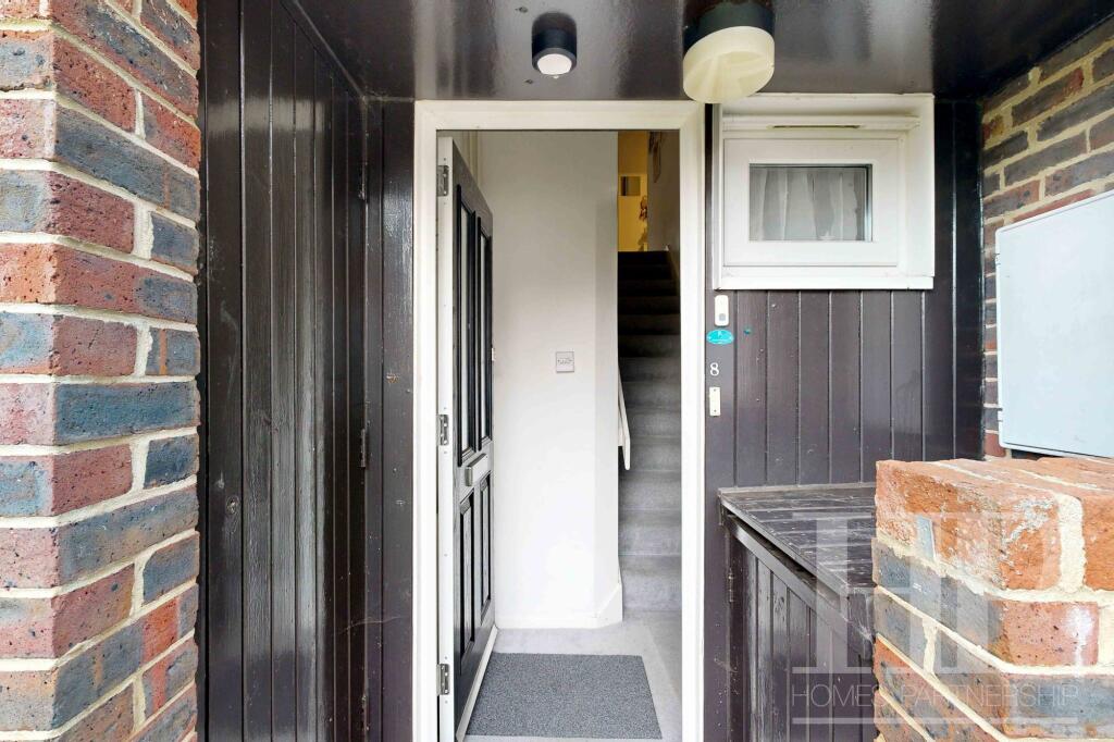 Recessed porch
