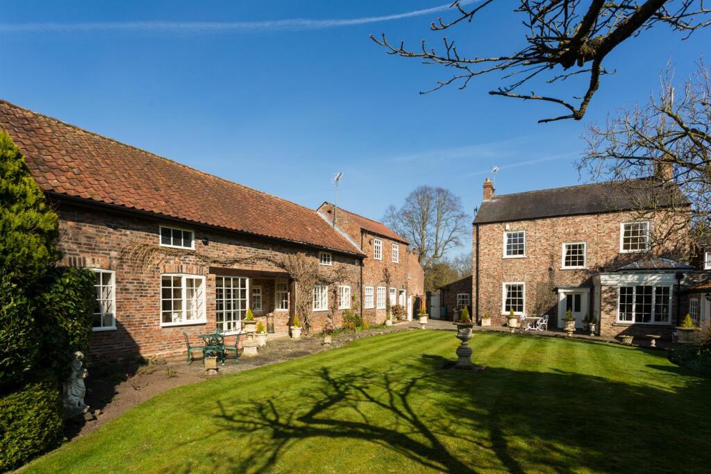 Rear Elevation, Cottage &amp; Garden