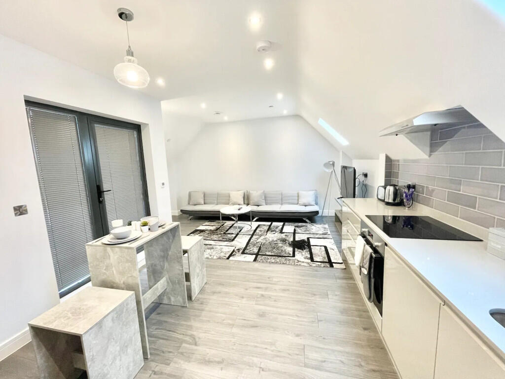 1117ca8c-08f5-44e...