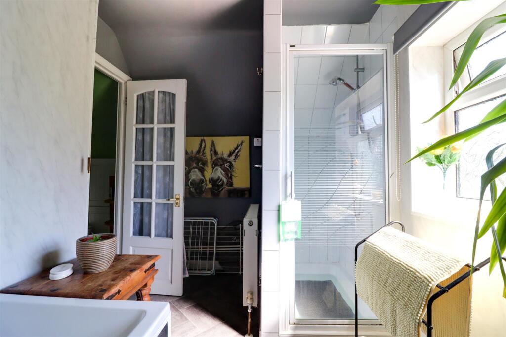 First Floor Bathroom