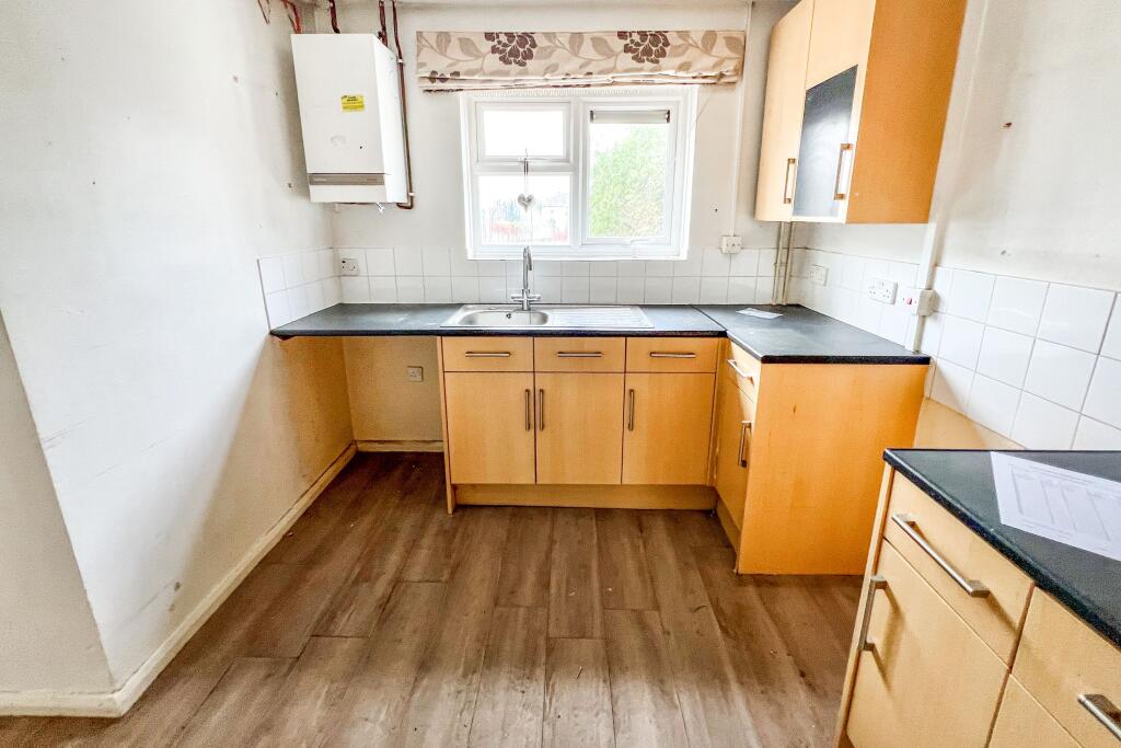 6 Pockeridge Road, Corsham, Wiltshire, SN13 9SB