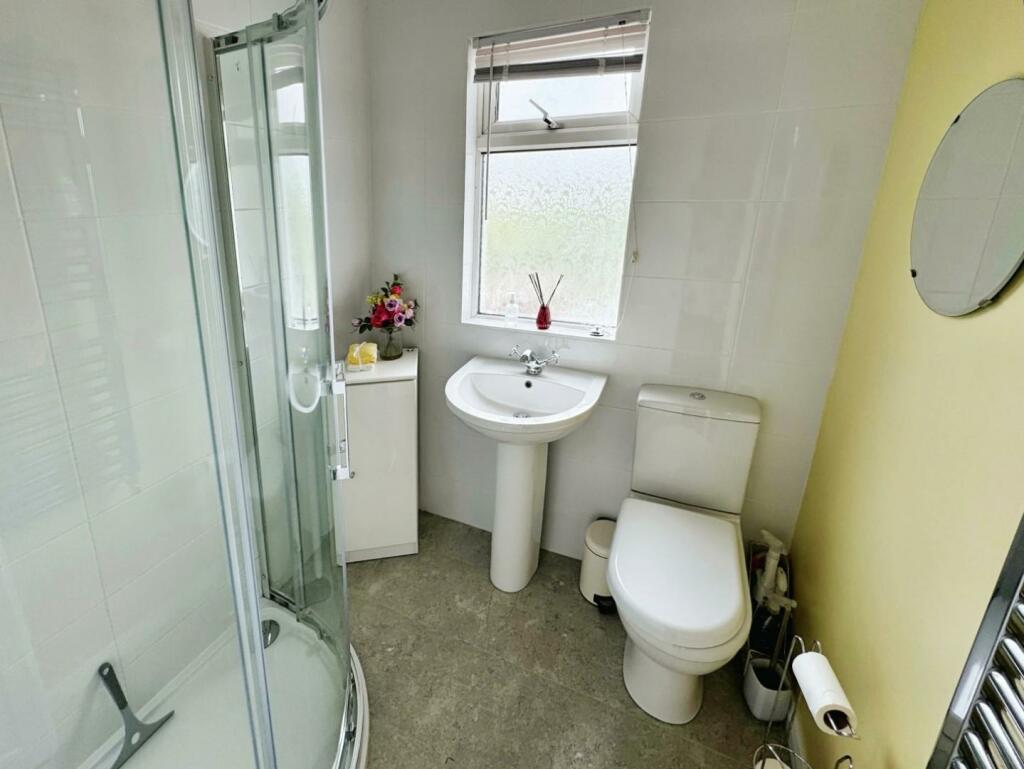 97bc6351-Shower 20Room.jpg