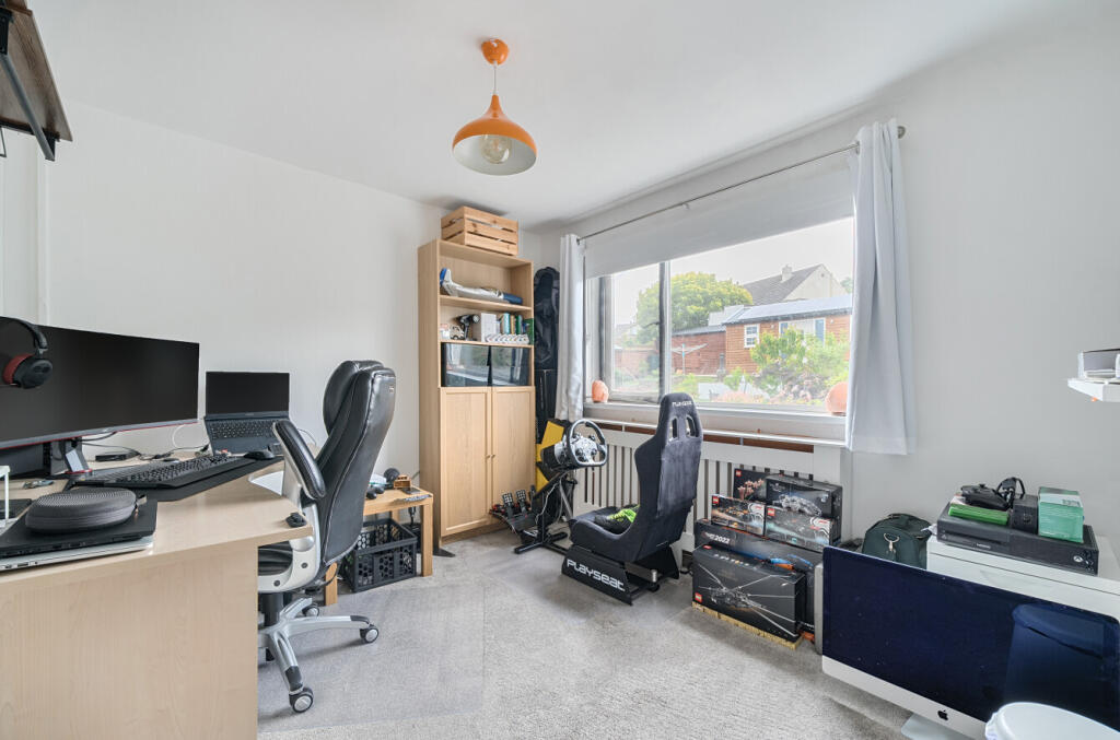 1294372-11-6835e2...