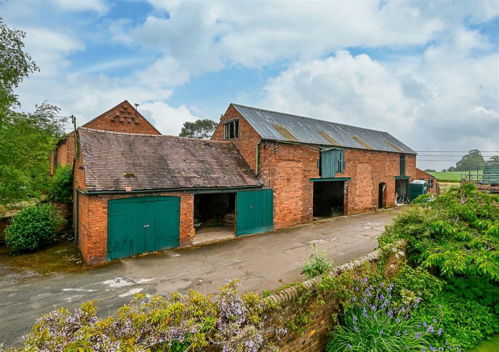 Church Farm Barn-4.jpg