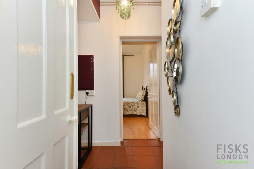 Flat 31 Hilliard House (6).JPG