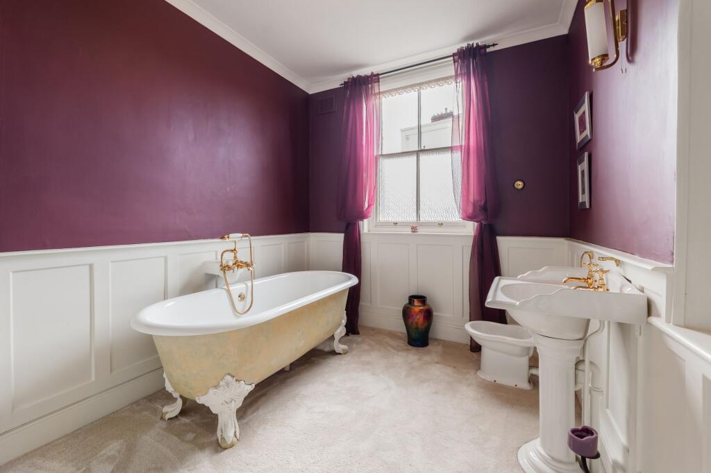 Stylish family bathroom