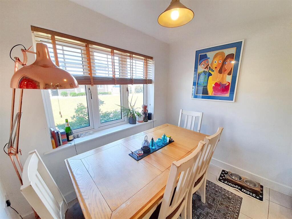 Dining area new.jpg
