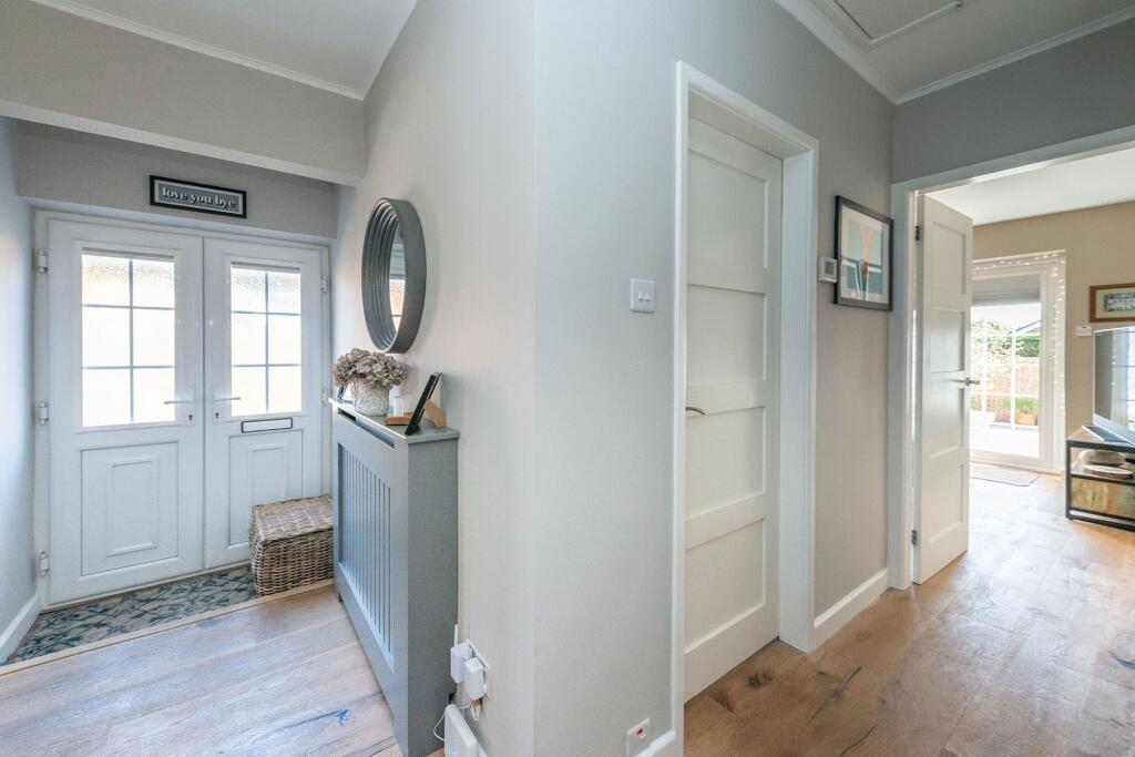 ENTRANCE HALLWAY