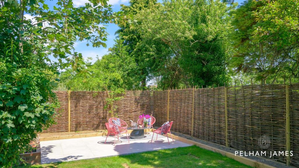 Garden, The Black House, Stamford