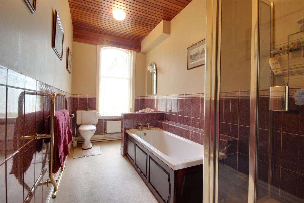 Bathroom 2