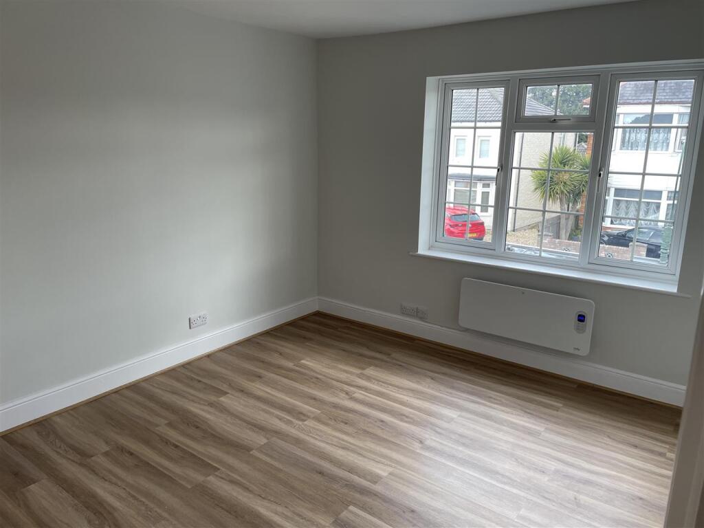 Lounge.jpg