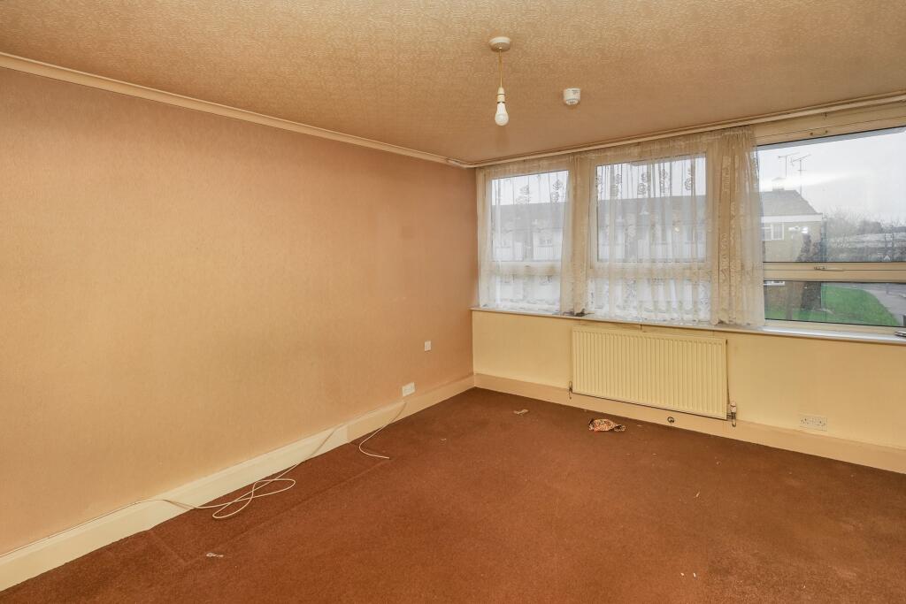 5 Victor Court, Victor Approach, Hornchurch, RM12 4XF