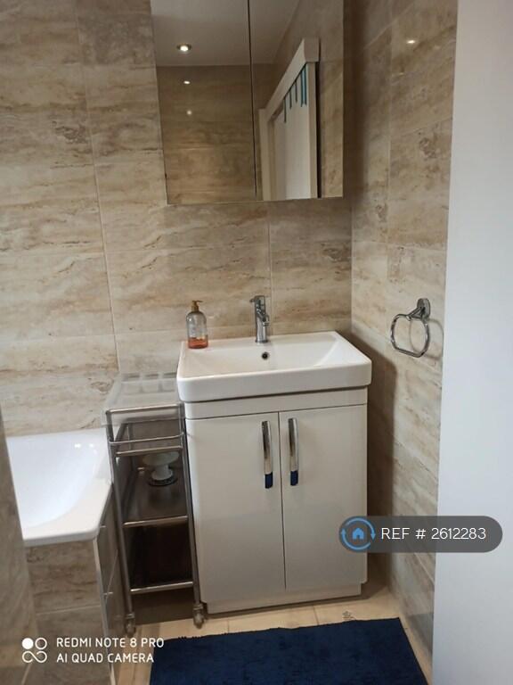 Bathroom/Wc