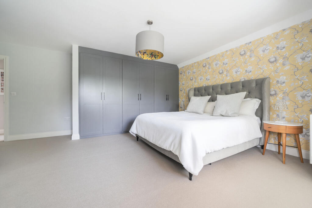 1305422-41-68472a...