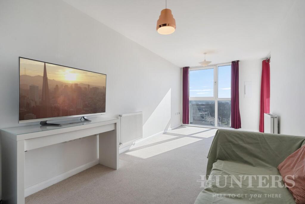 Flat 33, Coppermill Heights N17 9FG-6.jpg